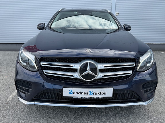 Mercedes-Benz GLC 3 of 5