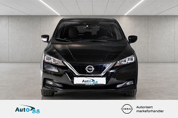 Nissan Leaf 4 of 23