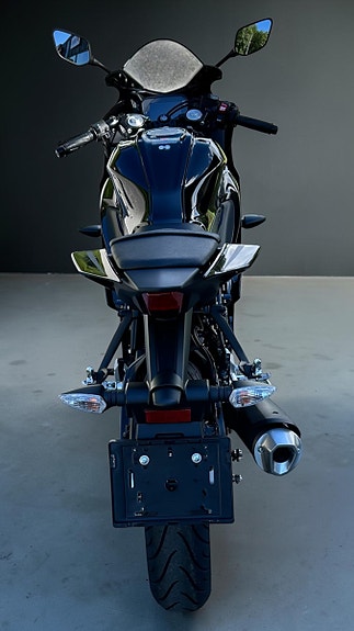 Yamaha R 125 16 of 17