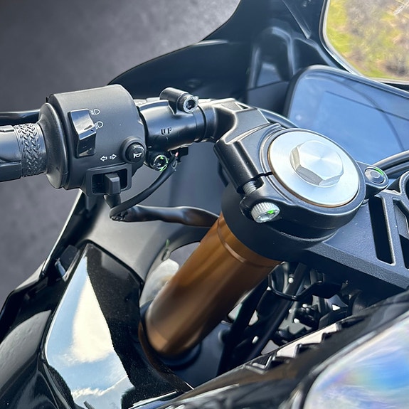 Yamaha R 125 8 of 17