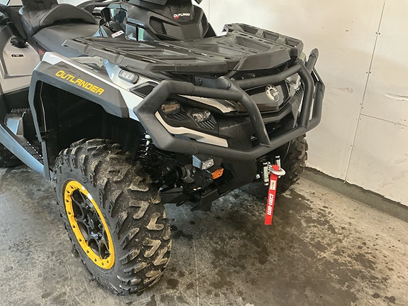 Can-Am Outlander Max XTP 1000  105 km/t 3 of 10