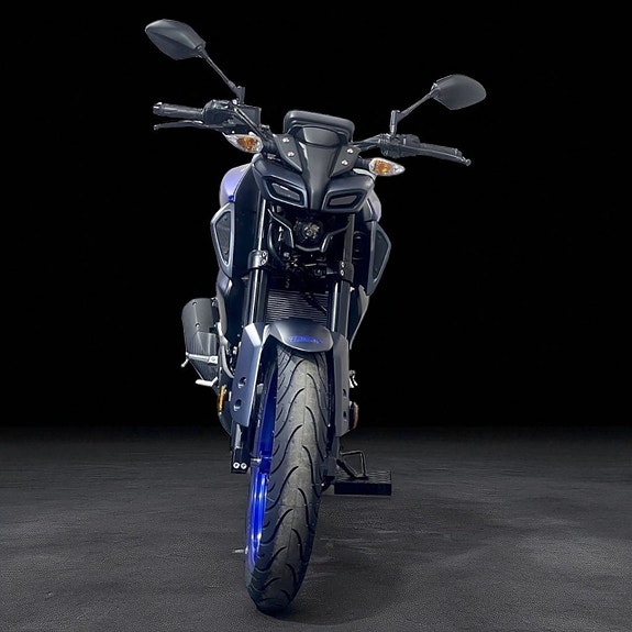 Yamaha MT-125 3 of 4