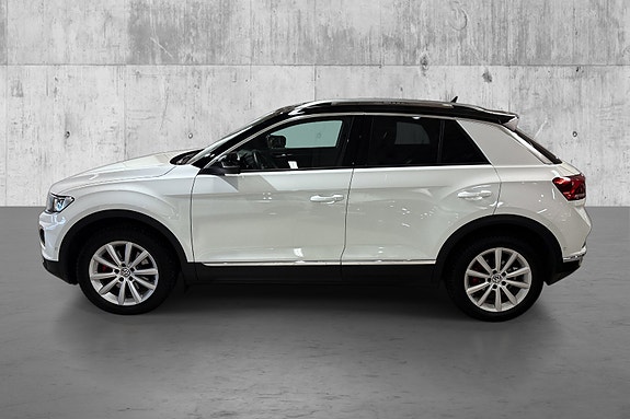 Volkswagen T-Roc 8 of 20