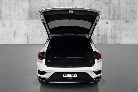 Volkswagen T-Roc 9 of 20
