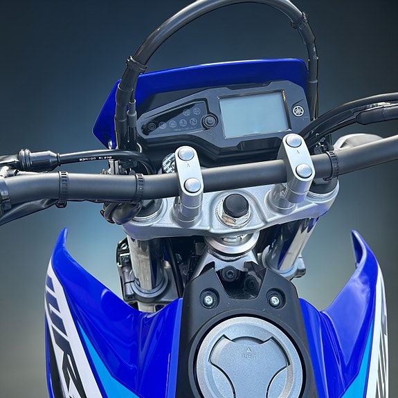 Yamaha WR 125 4 of 5