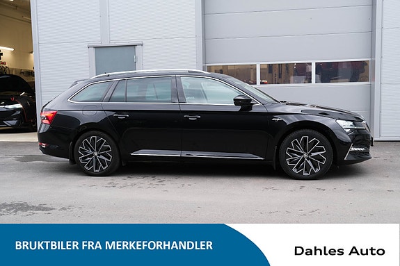 Skoda Superb 3 of 5