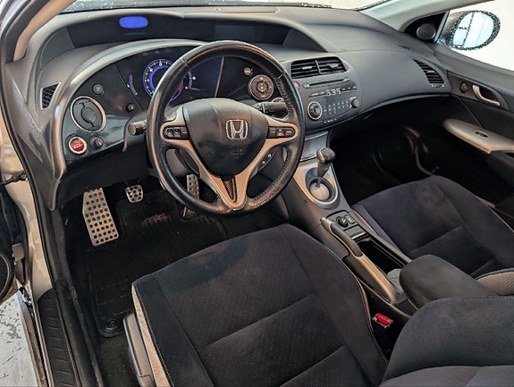 Honda Civic 13 of 30