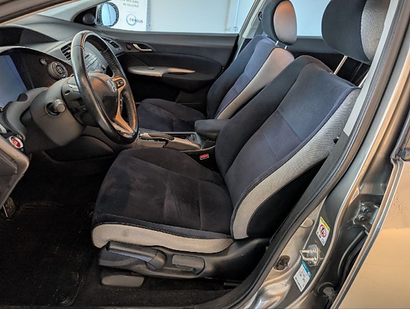 Honda Civic 12 of 30