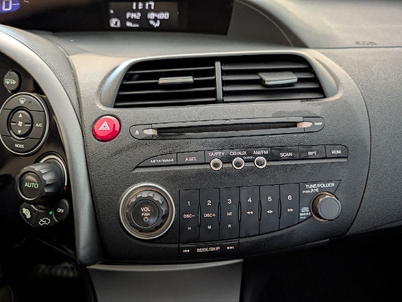 Honda Civic 16 of 30