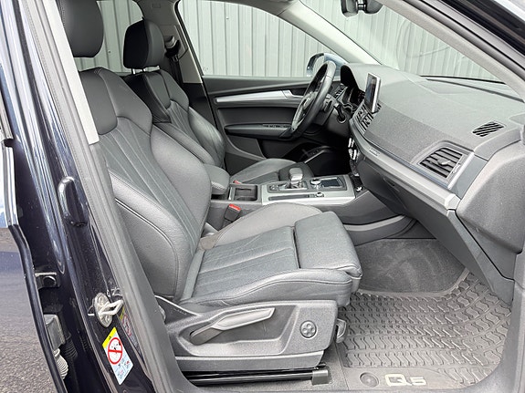 Audi Q5 19 of 30