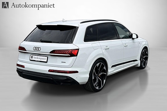 Audi Q7 5 of 23