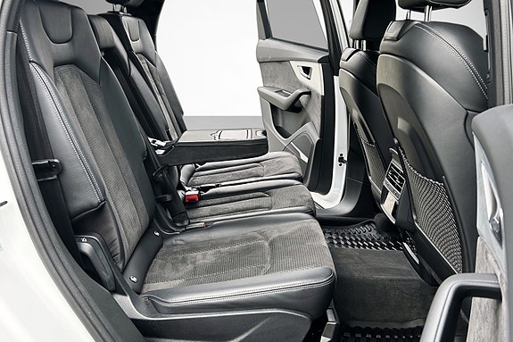 Audi Q7 17 of 23