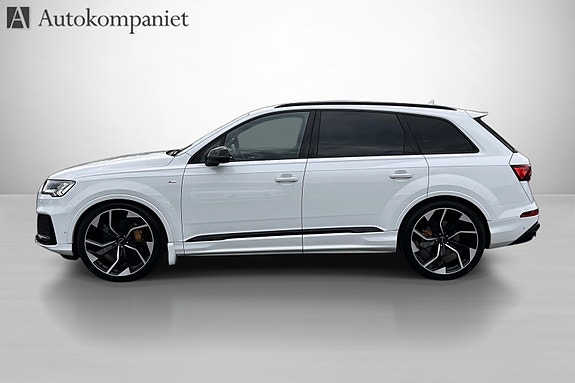 Audi Q7 4 of 23