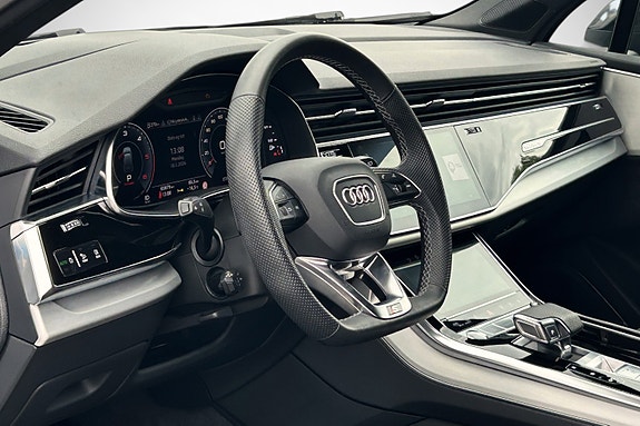Audi Q7 11 of 23