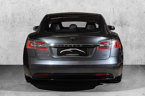 Tesla Model S 5 of 27