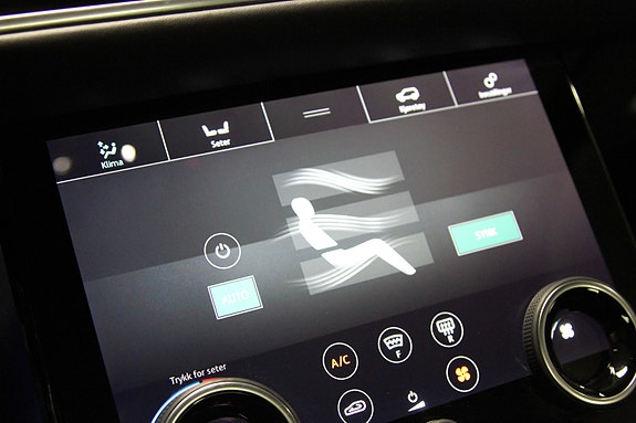 Land Rover Range Rover Velar 21 of 30