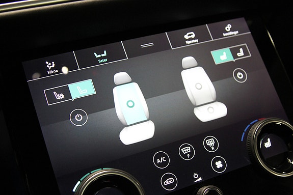 Land Rover Range Rover Velar 19 of 30
