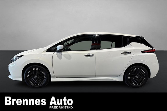 Nissan Leaf 4 of 24