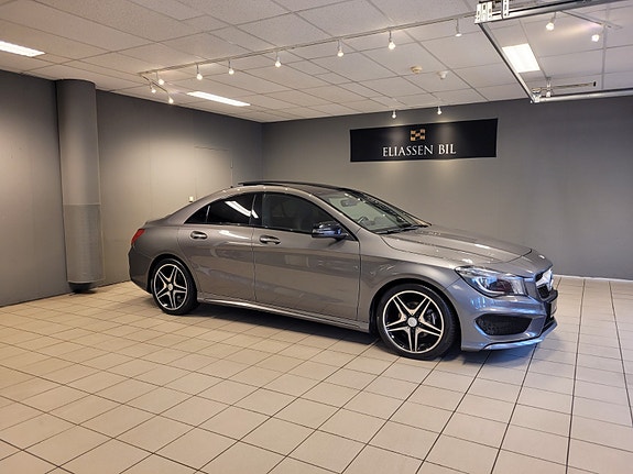Mercedes-Benz CLA 3 of 5