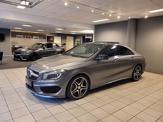 Mercedes-Benz CLA180 8 of 28