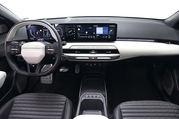 Kia EV4 18 of 24