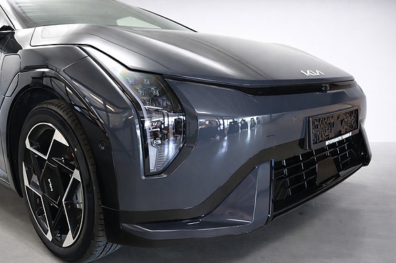 Kia EV4 2 of 24