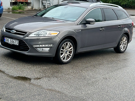 Ford Mondeo 13 of 27
