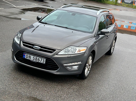 Ford Mondeo 16 of 27