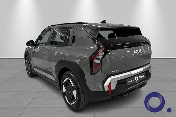 Kia EV3 6 of 18
