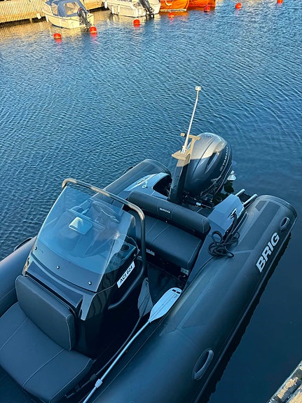 BRIG EAGLE 5 - YAMAHA 100 hk - 3 of 5