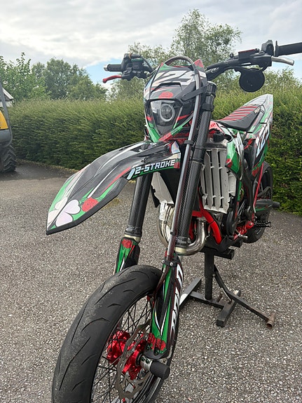 Beta RR 125 Enduro 10 of 27
