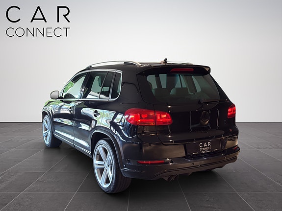 Volkswagen Tiguan 8 of 20