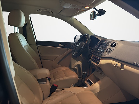 Volkswagen Tiguan 16 of 20