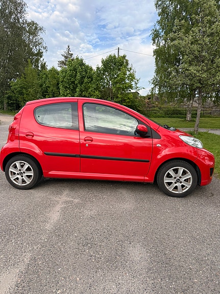 Peugeot 107 17 of 30