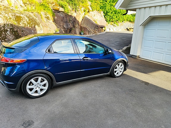 Honda Civic 3 of 5
