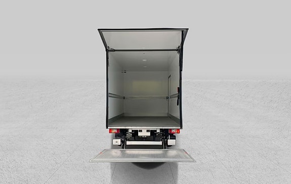 Maxus e-Deliver 9 7 of 15