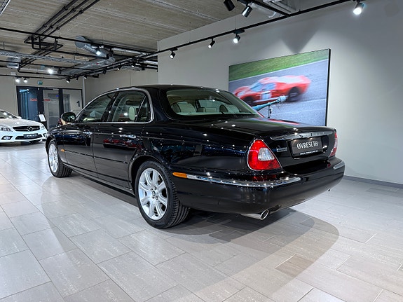 Jaguar XJ 6 of 28