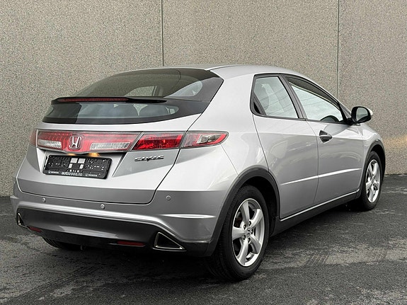 Honda Civic 5 of 5