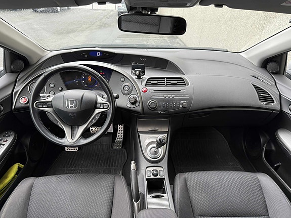 Honda Civic 10 of 22