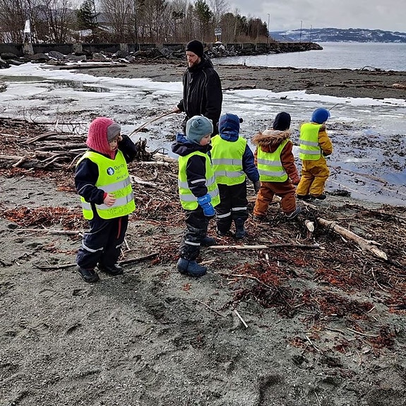 Vi har sjø og strand like ved