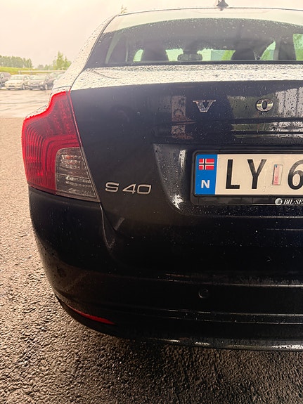 Volvo S40 17 of 30