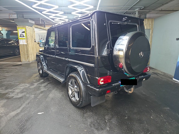 Mercedes-Benz G350 d 2 of 5