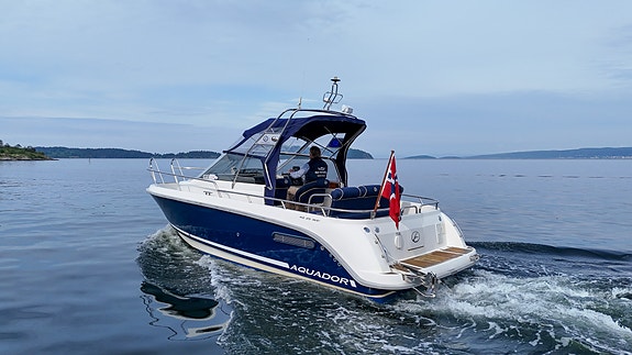 Flott Aquador 25 WAe med Mercruiser 320 hk QSD diesel. God historikk. Bør sees! 13 of 30