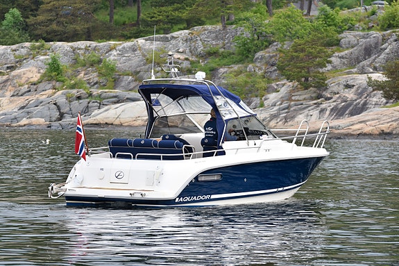 Flott Aquador 25 WAe med Mercruiser 320 hk QSD diesel. God historikk. Bør sees! 6 of 30