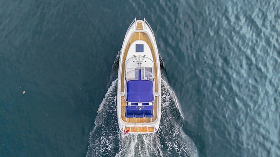 Flott Aquador 25 WAe med Mercruiser 320 hk QSD diesel. God historikk. Bør sees! 17 of 30