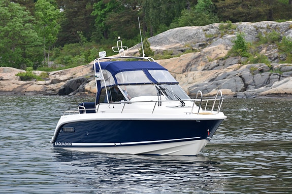 Flott Aquador 25 WAe med Mercruiser 320 hk QSD diesel. God historikk. Bør sees! 8 of 30