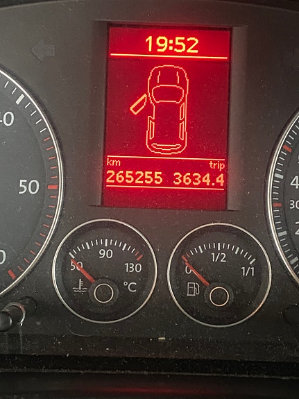 Volkswagen Touran 13 of 15
