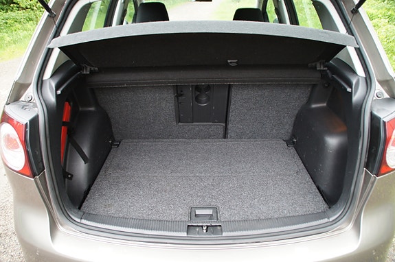 Volkswagen Golf Plus 21 of 30