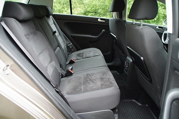 Volkswagen Golf Plus 23 of 30