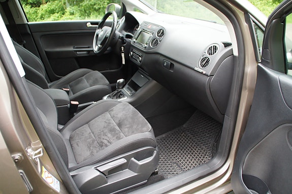Volkswagen Golf Plus 29 of 30